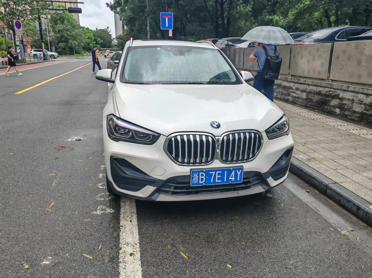 BMW 2020 X1 sDrive25Li 2.0T Leading Automatic Gear 4
