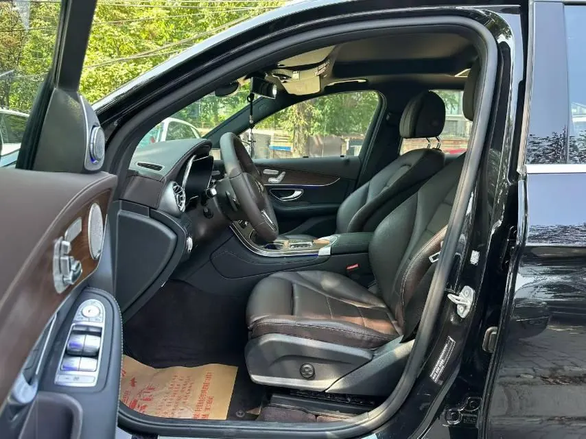 Mercedes Benz 2021 GLC 300 L 4MATIC 2.0T Dynamic Automatic 3