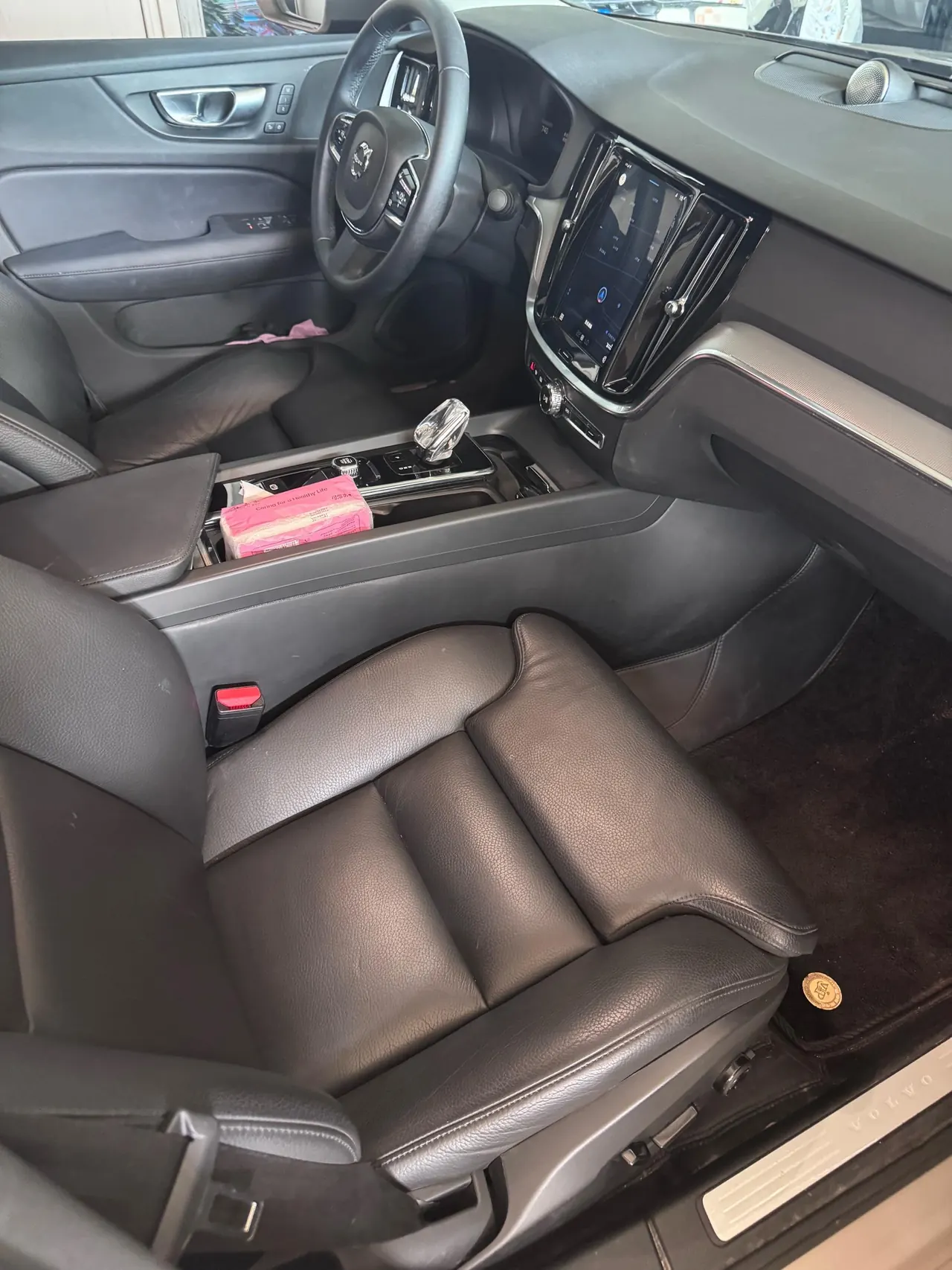 Volvo 2024 S60 48V 2.0T B4 Zhiyuan Deluxe Edition Automatic Gear 4