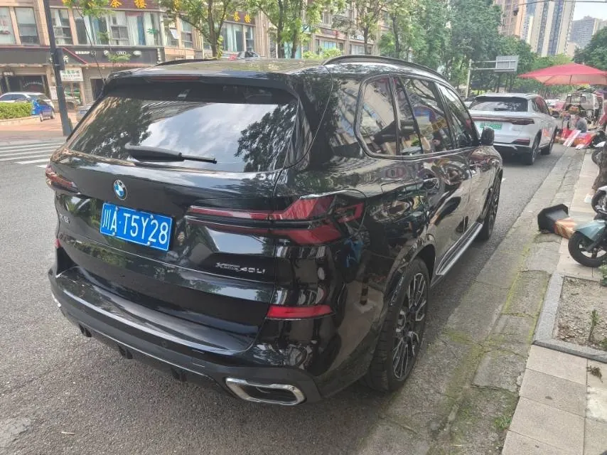 BMW 2023 X5 xDrive40Li 48V 3.0T M sports obsidian night suit automatic gear 6