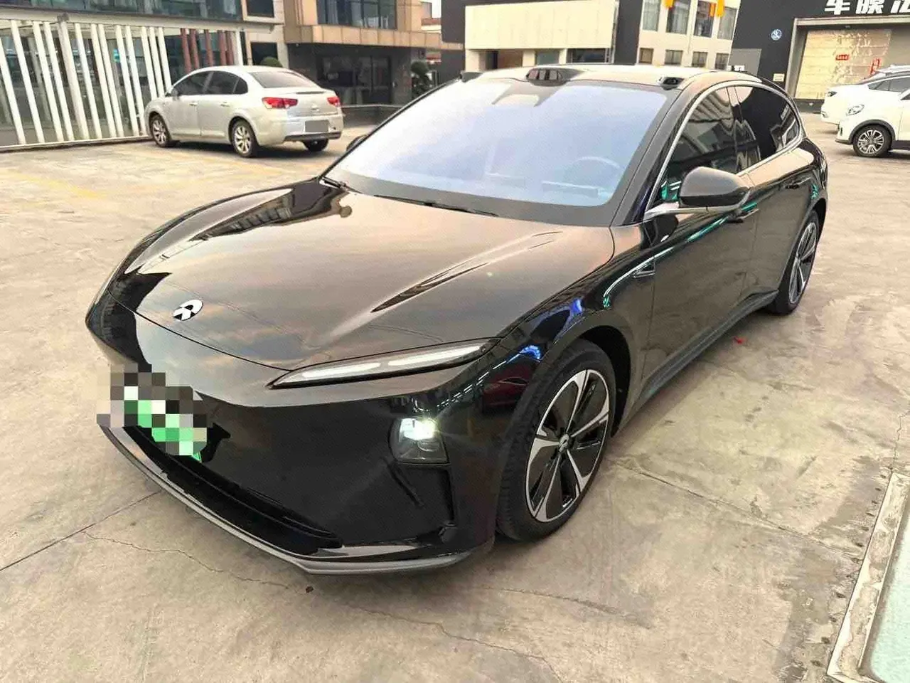 Open image lightbox: NIO 2023 ET5T 75kWh Touring automatic