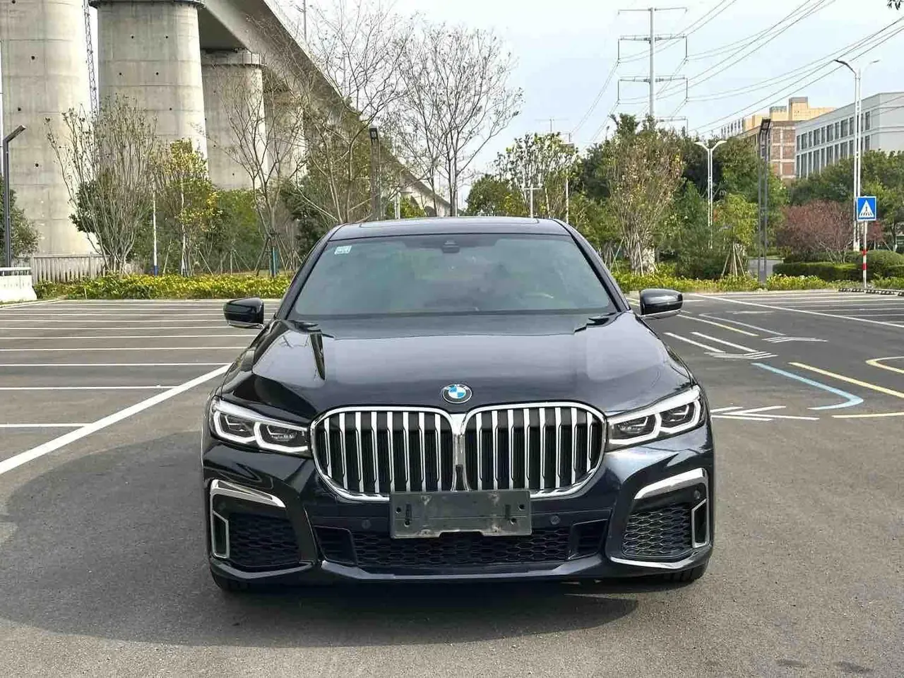 BMW 7 Series (Imported) 2021 740Li 3.0T Leading M Sports Suit Automatic Gear 2