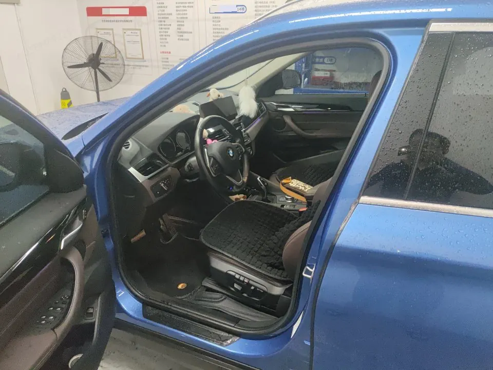 BMW 2020 X1 sDrive25Li 2.0T Leading Automatic Gear 4