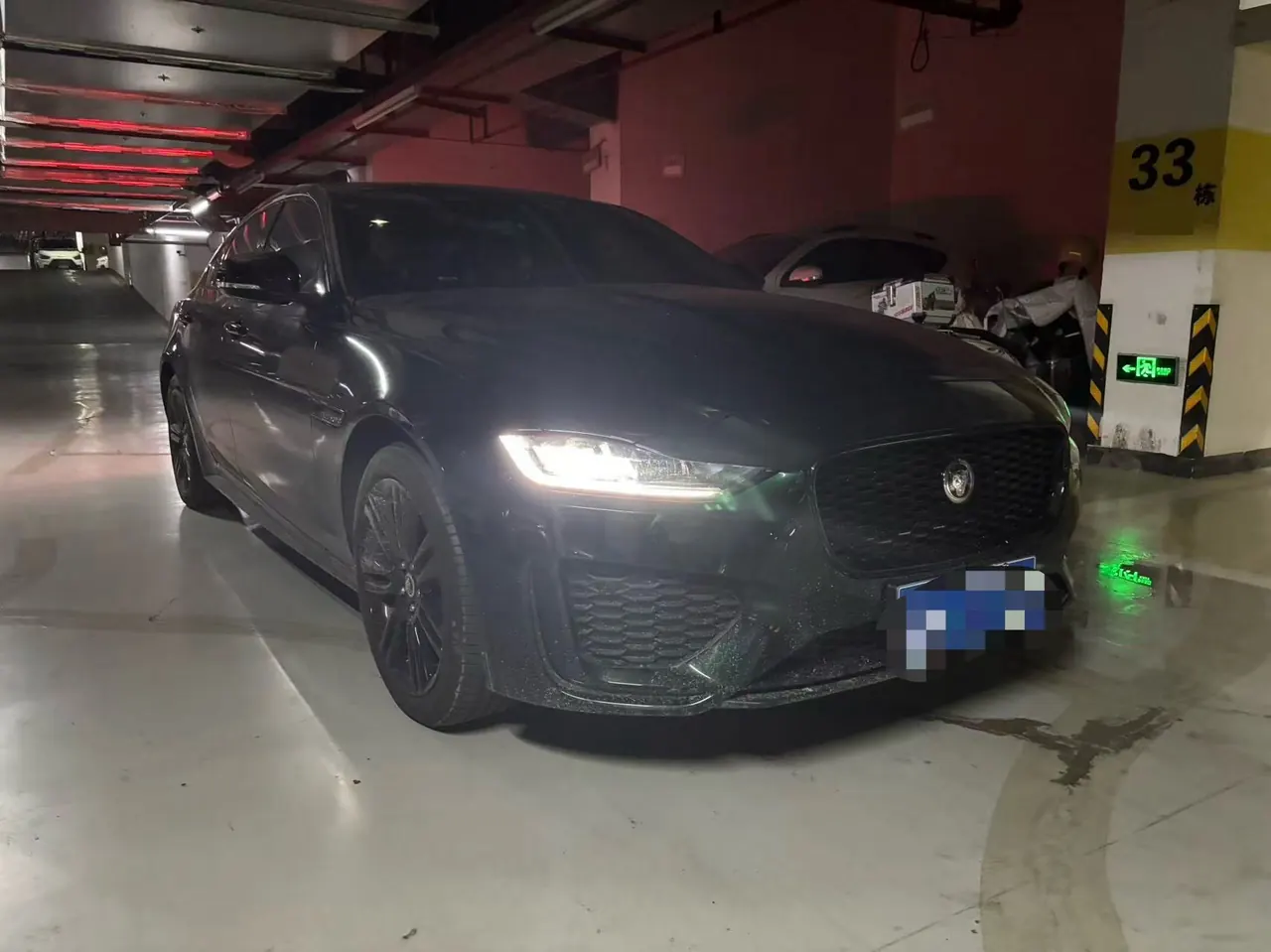 Jaguar 2024 XEL 2.0T 250PS R-DYNAMIC S Enterprising Sports Edition Automatic Gear 3