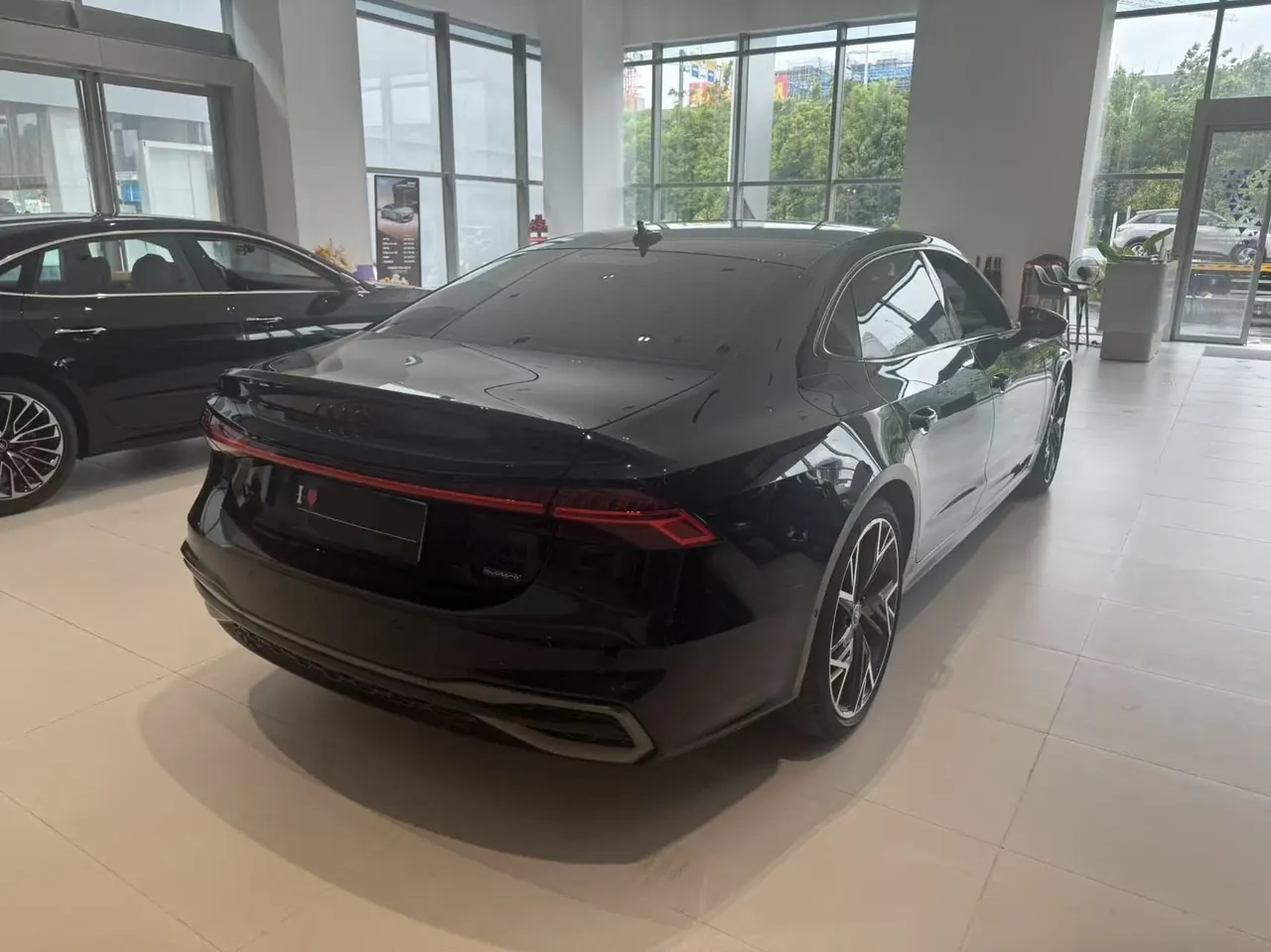 Audi 2024 A7L 2.0TFSI 45TFSI Quattro Black Samurai Edition Automatic Gear 5