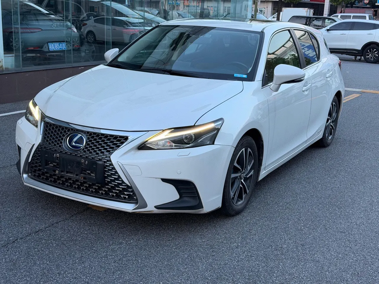 Lexus CT (Imported) 2020 CT200h 1.8 Stepless Comfort Edition Automatic Gear - View 1