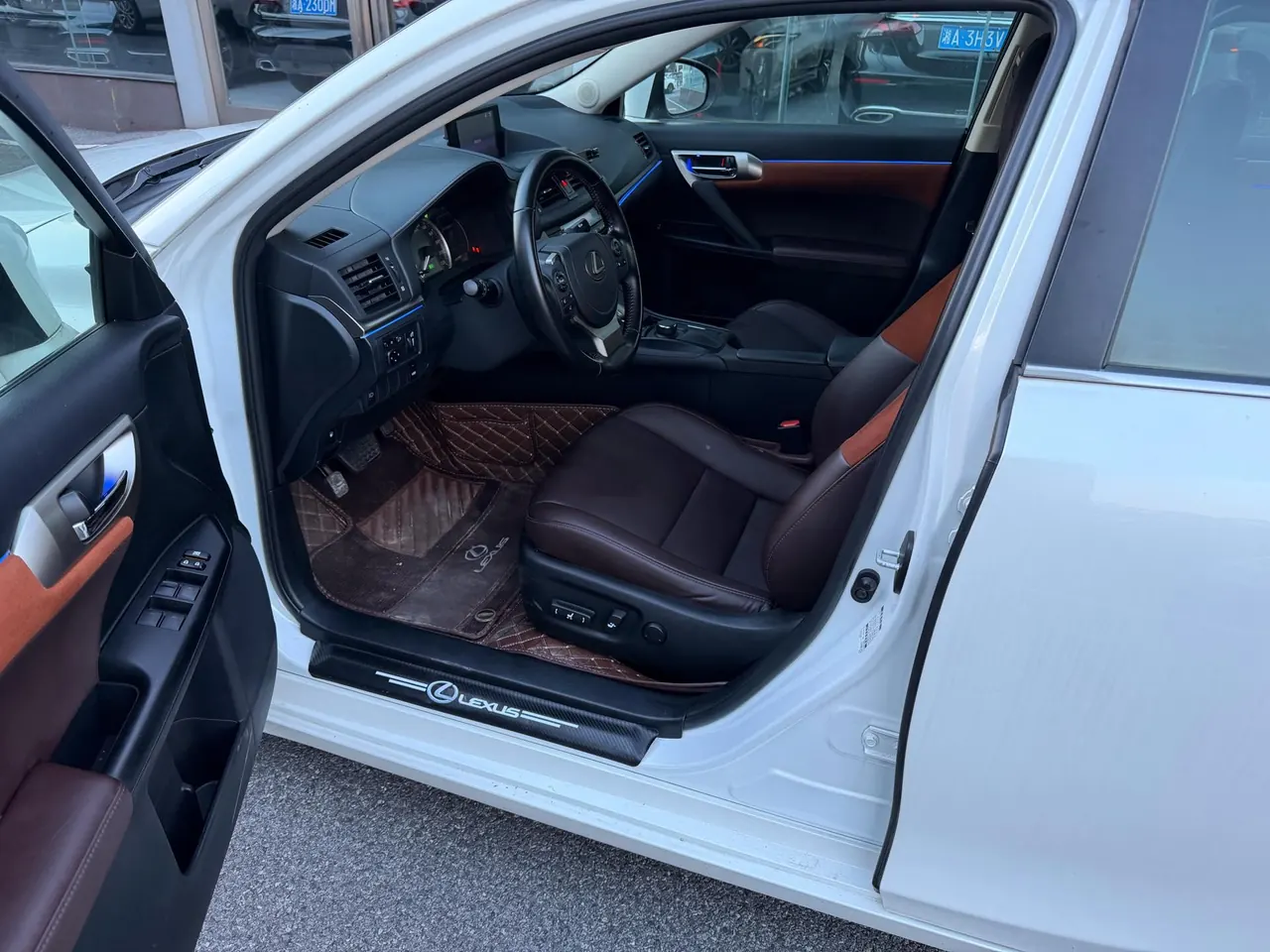 Lexus CT (Imported) 2020 CT200h 1.8 Stepless Comfort Edition Automatic Gear 3
