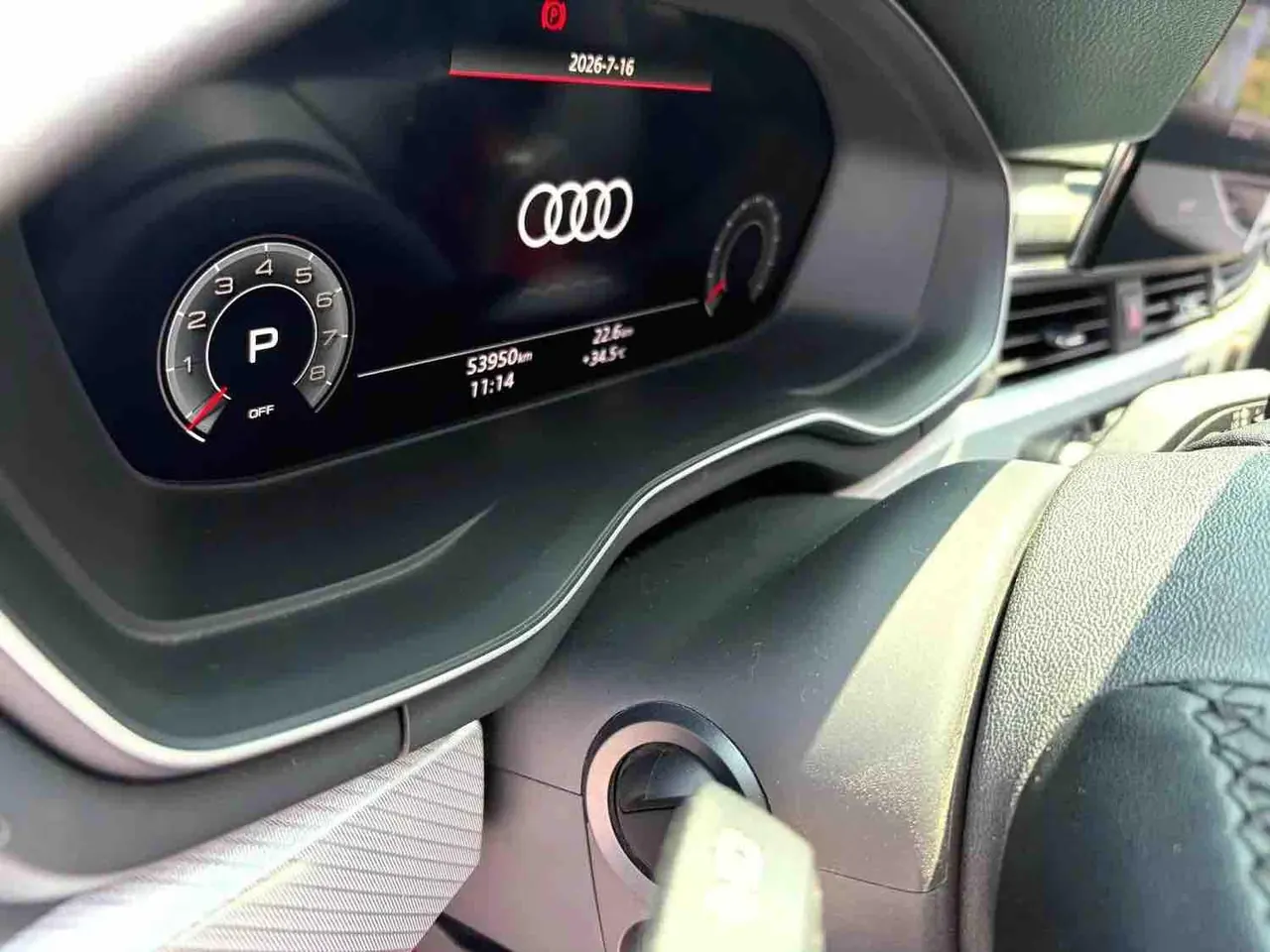 Audi 2020 A4L 2.0TFSI 40TFSI Fashion Dynamic Automatic 7
