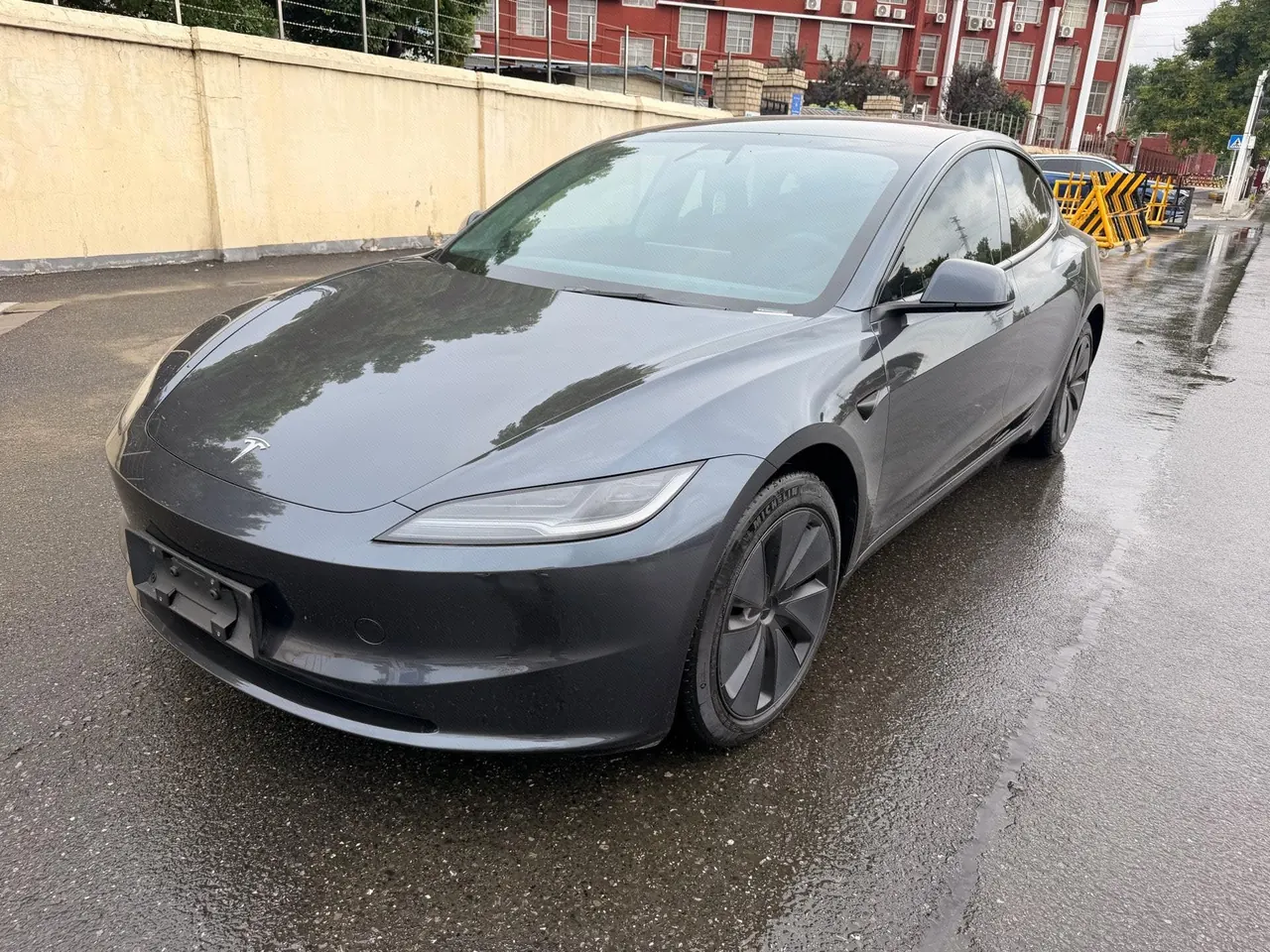 Open image lightbox: Tesla 2023 Model 3 Rejuvenation Edition Rear Wheel Drive Automatic Transmission