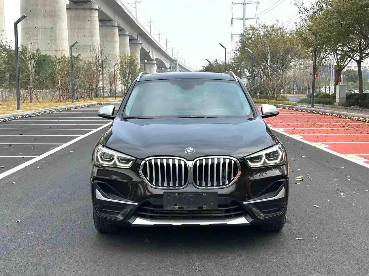 BMW 2021 X1 xDrive25Li 2.0T exclusive automatic gear 2