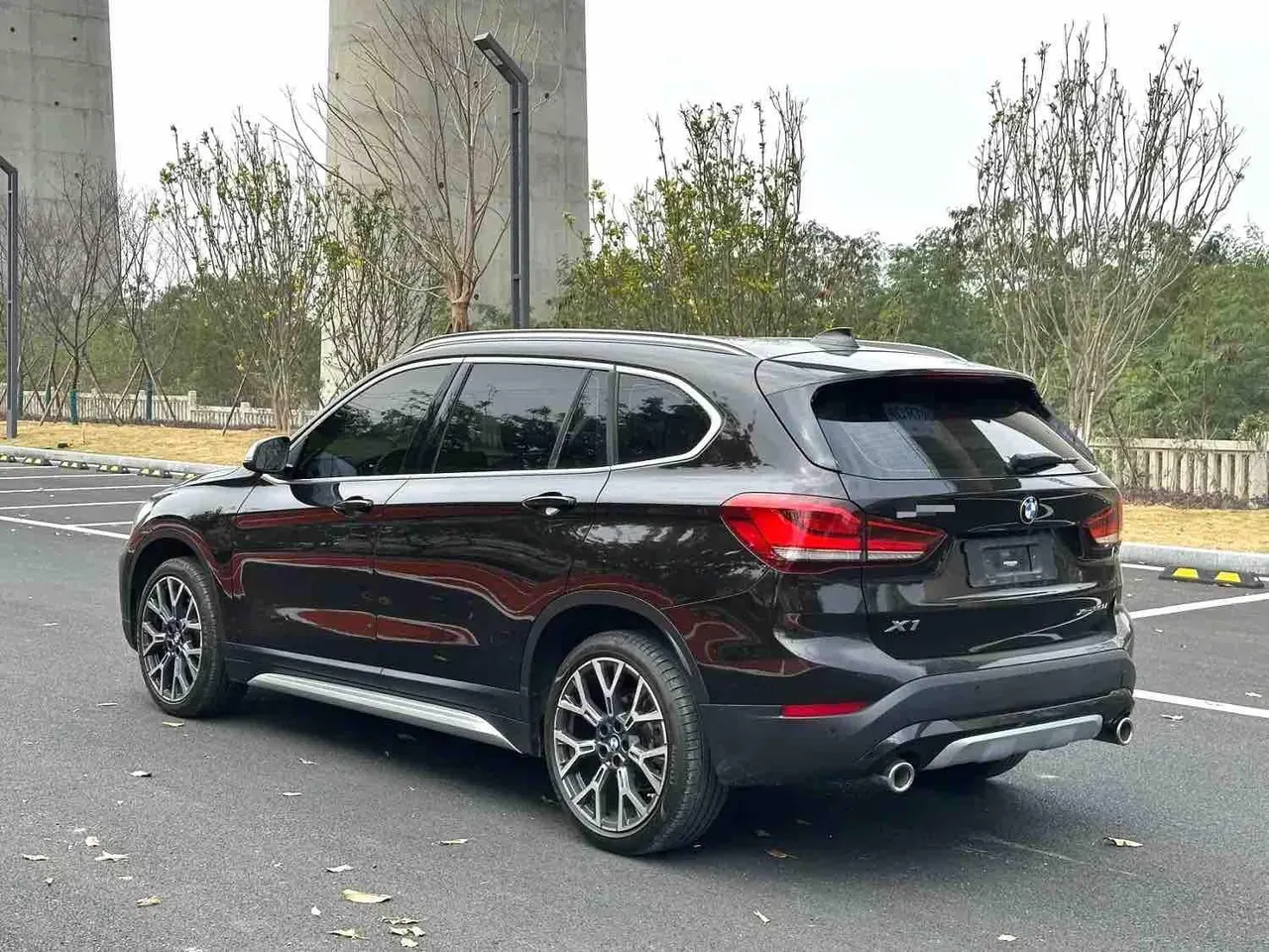 BMW 2021 X1 xDrive25Li 2.0T exclusive automatic gear 4