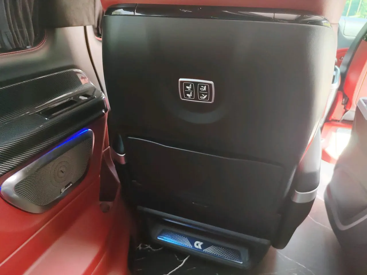 Mercedes Benz 2023 Vito 2.0T Elite Edition 7-seat Automatic Gear 15