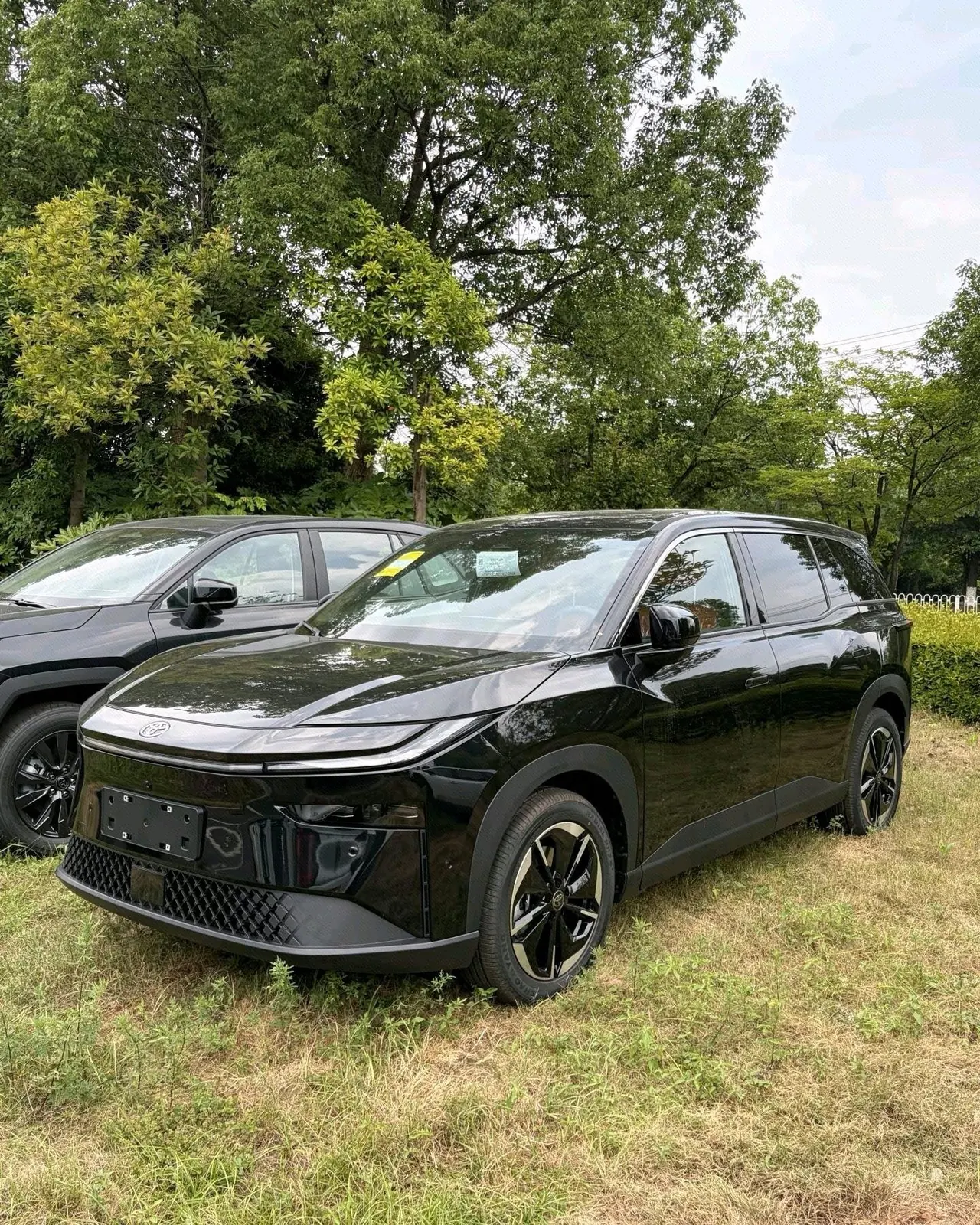 Open image lightbox: Toyota 2026 Platinum Intelligence 3X 520 Pro Knight Edition Automatic Gear
