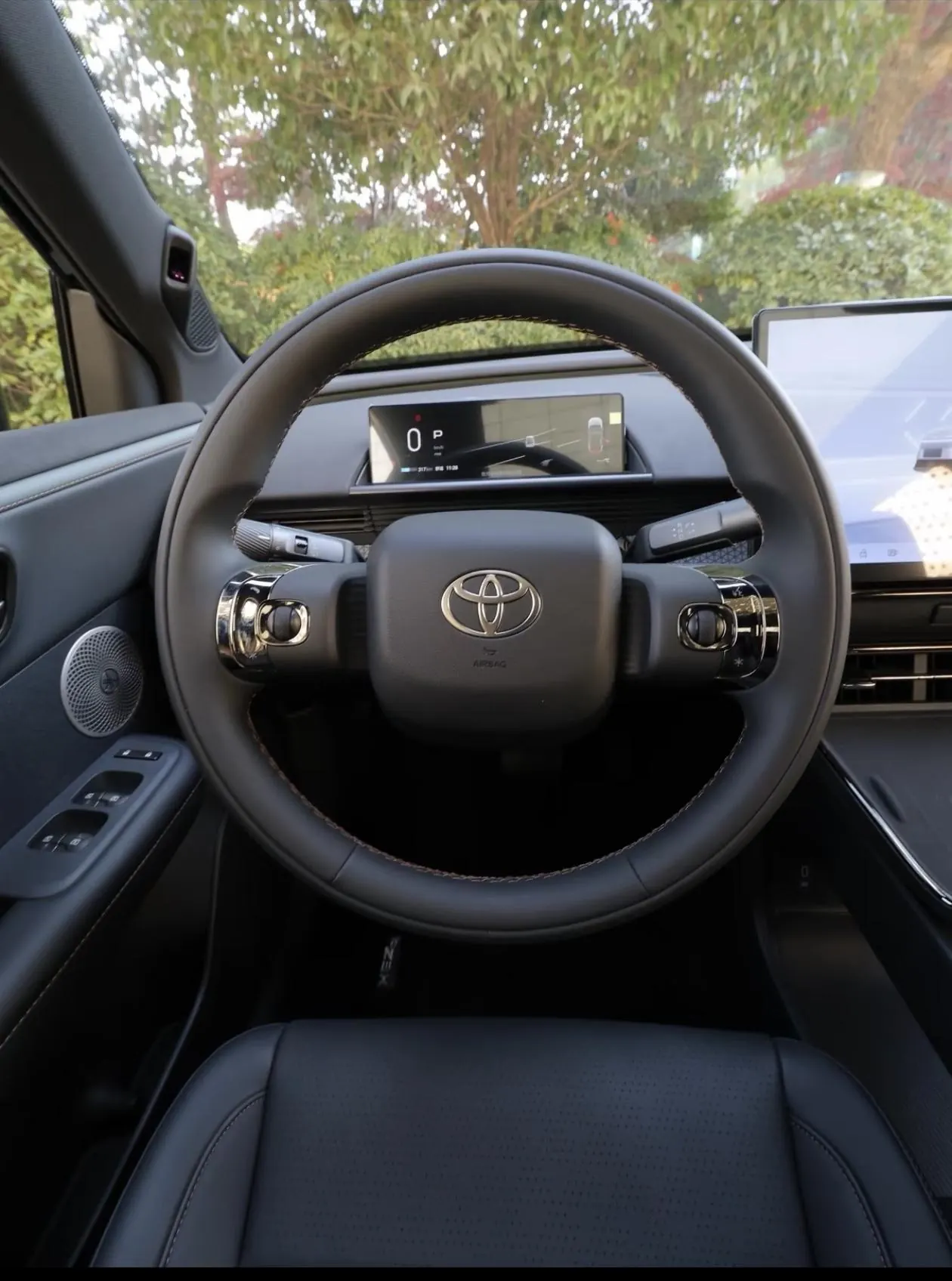 Toyota 2026 Platinum Intelligence 3X 520 Pro Knight Edition Automatic Gear 8