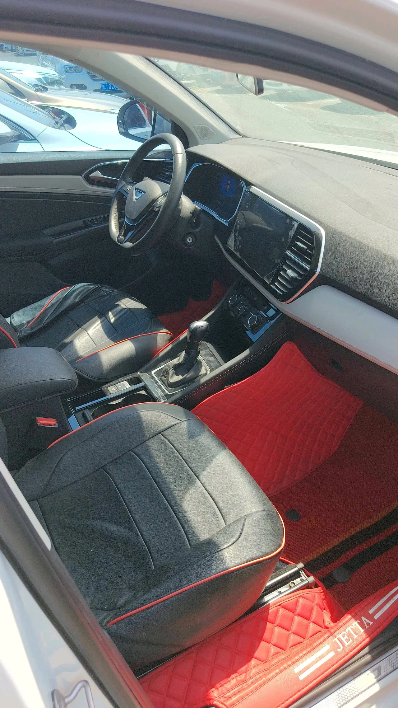 Jetta 2023 Jetta VS7 1.4T 280TSI Pleasant Edition Automatic Gear 3