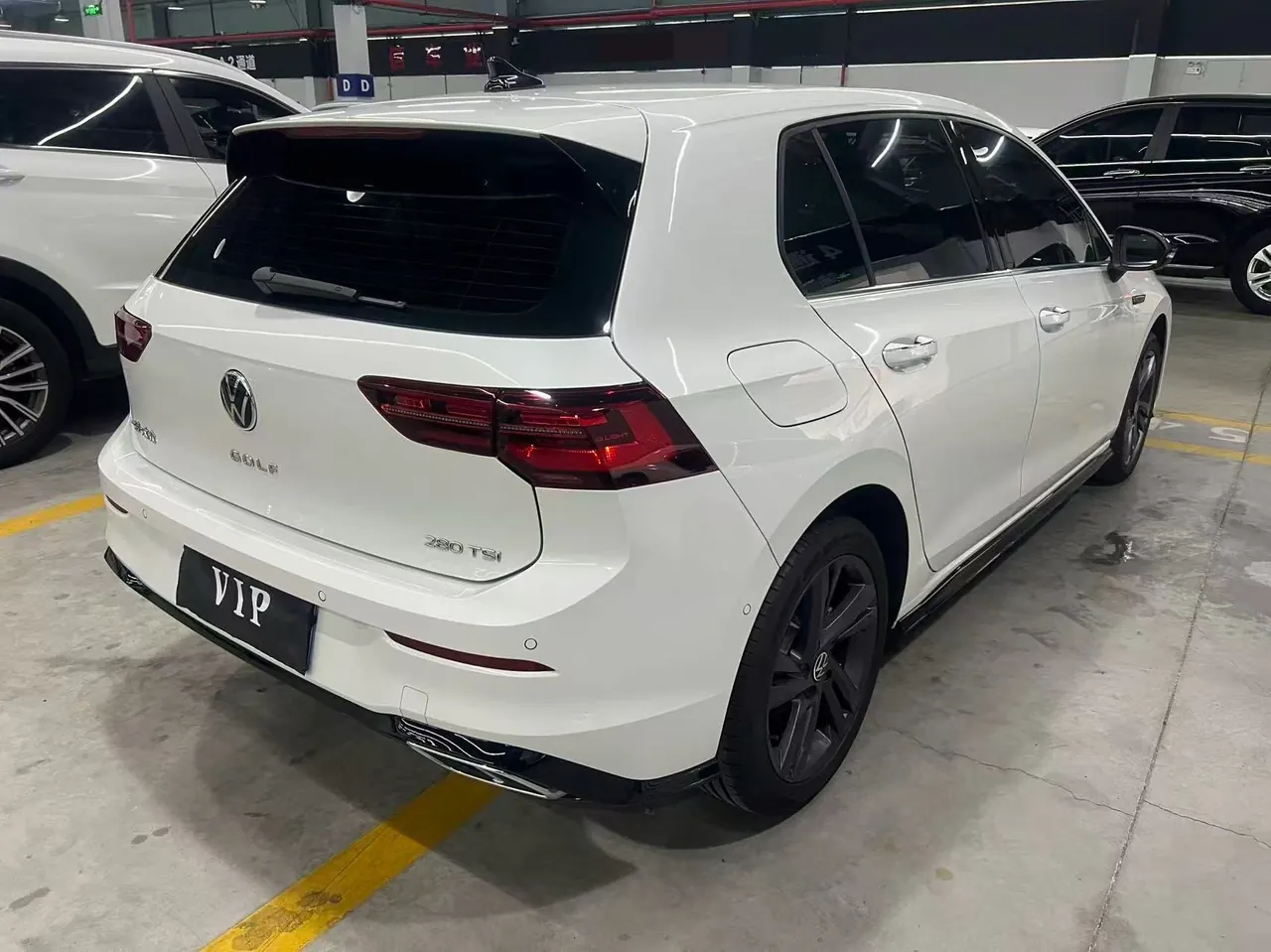 Volkswagen 2023 Golf 8 R-Line 1.4TSI 280TSI (Modified) Automatic Gear 8