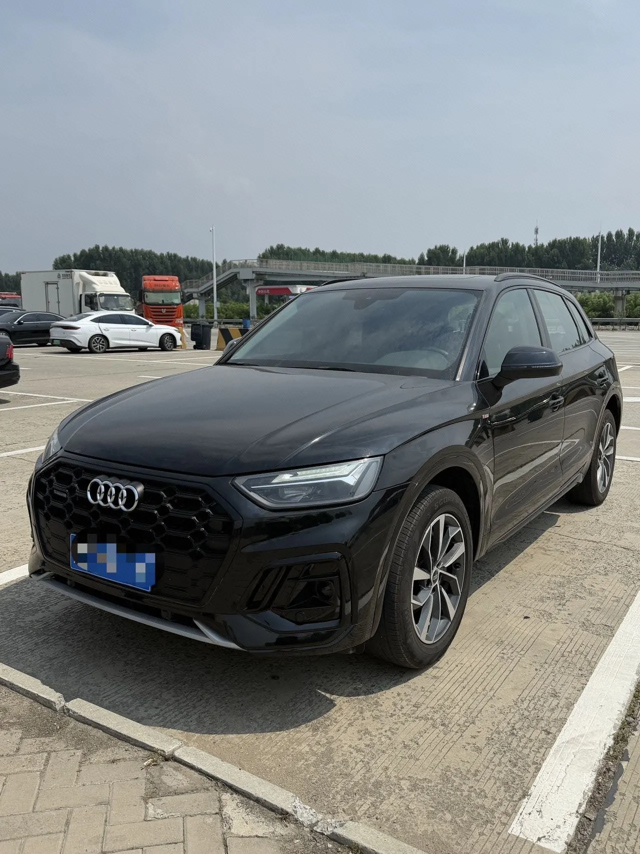 Open image lightbox: Audi 2023 Q5L 2.0TFSI 40TFSI Fashion Dynamic Automatic