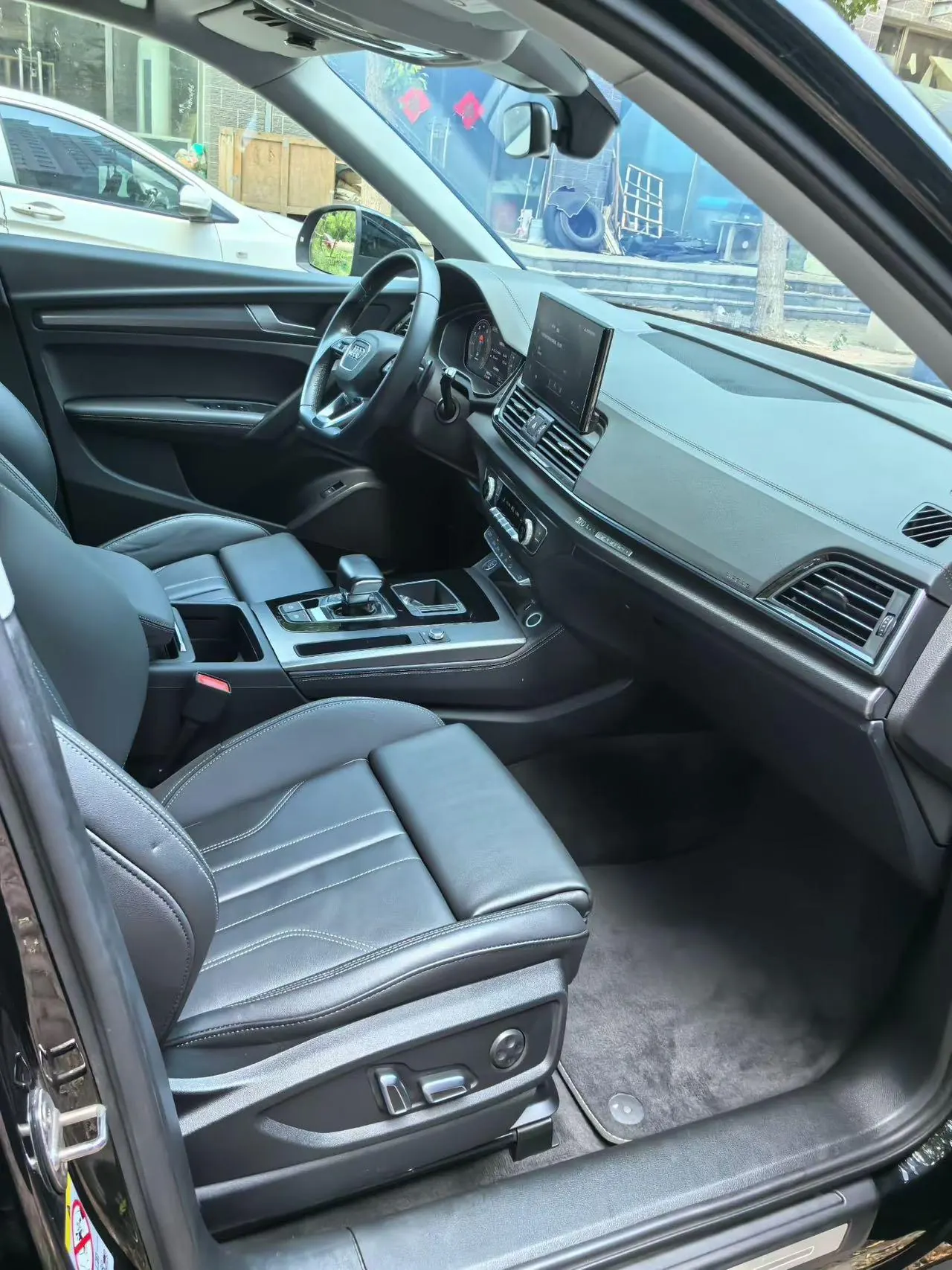 Audi 2023 Q5L 2.0TFSI 40TFSI Fashion Dynamic Automatic 4