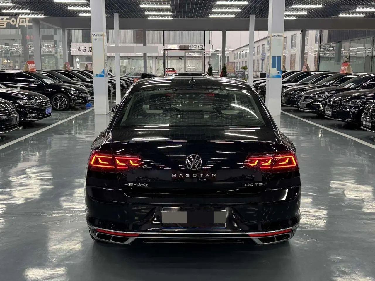 Volkswagen 2023 Magotan 2.0TSI 330TSI 2 million Commemorative Luxury Automatic Gear 5