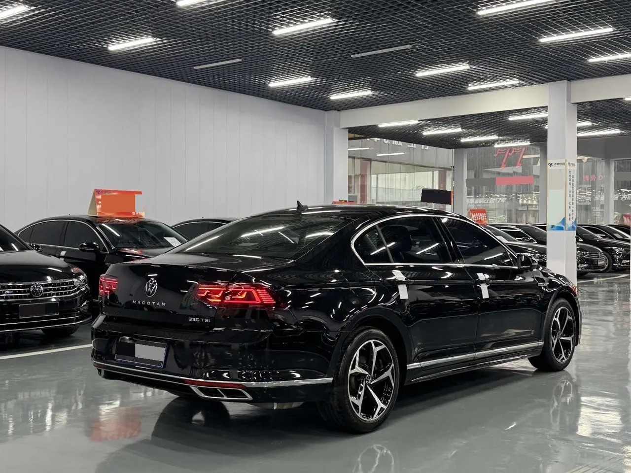 Volkswagen 2023 Magotan 2.0TSI 330TSI 2 million Commemorative Luxury Automatic Gear 6