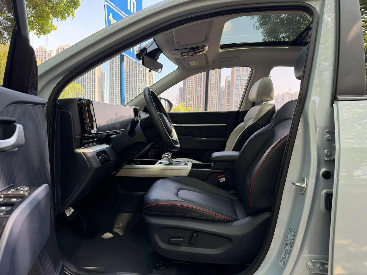 Hyundai 2023 MUFASA (Mu Sa) 2.0 LUX Premium Edition Automatic Gear 3