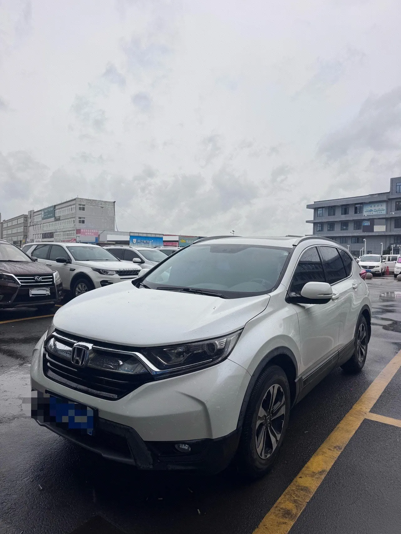 打开图片灯箱:Honda 2020 CR-V 1.5T Stepless 240TURBO Shining Edition Two-Drive Comfort Edition Automatic Gear