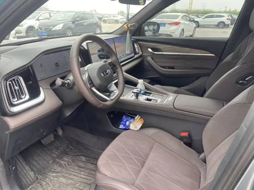 Geely 2026 XingyueL (Monjaro) 2.0TD Oriental Obsidian full moon version automatic gear 7