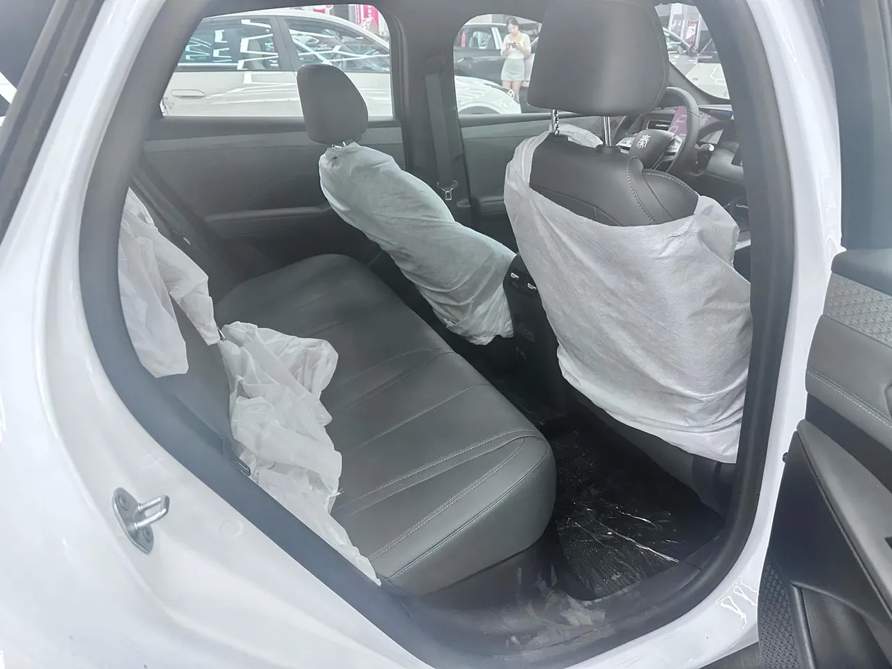 BYD 2026 Qin PLUS DM-i 1.5 CVT 128km Entry-Level Automatic 6