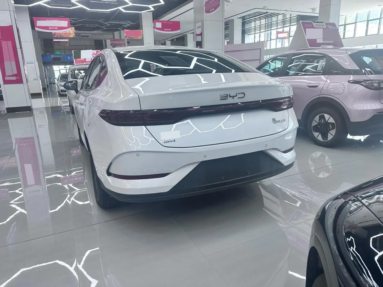BYD 2026 Qin PLUS DM-i 1.5 CVT 128km Entry-Level Automatic 8