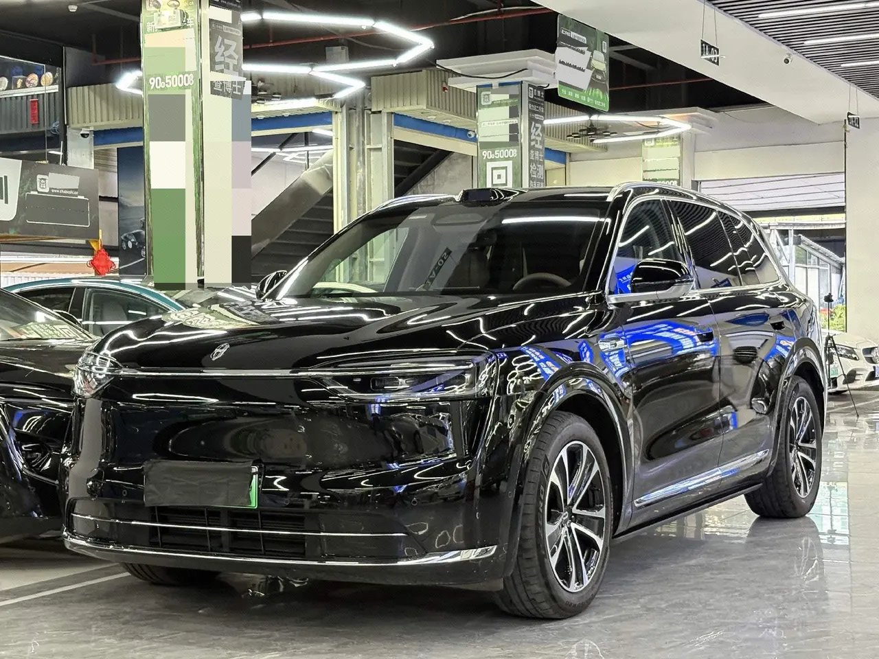 打开图片灯箱:AITO 2026 AITO M7 extended range Ultra 4-wheel drive version 5 (192-line laser Radar) automatic gear