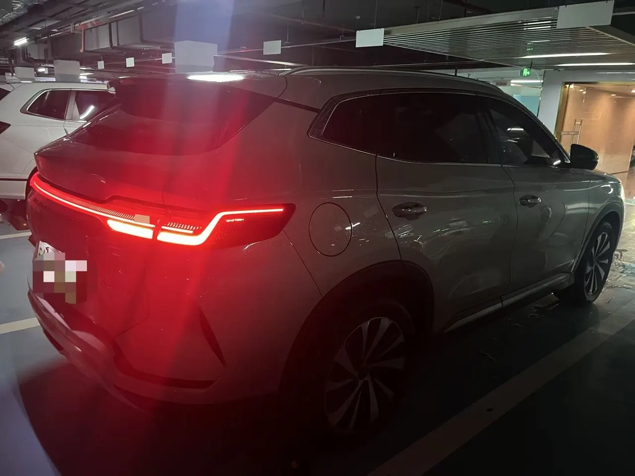 BYD 2023 Song PLUS DM-i 1.5 Stepless Champion Edition 150KM Flagship PLUS Automatic Gear 6