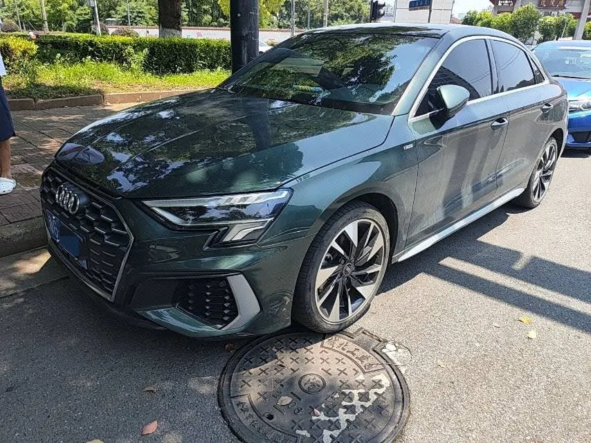 Open image lightbox: Audi 2023 A3L Limousine 1.4TFSI 35TFSI Fashion Sport Version Automatic Transmission