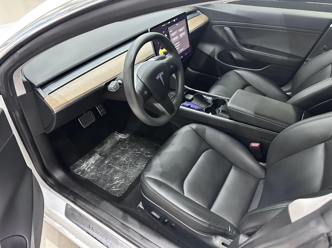 Tesla 2020 Model 3 Standard Endurance Rear Drive Upgraded Automatic Gear 3