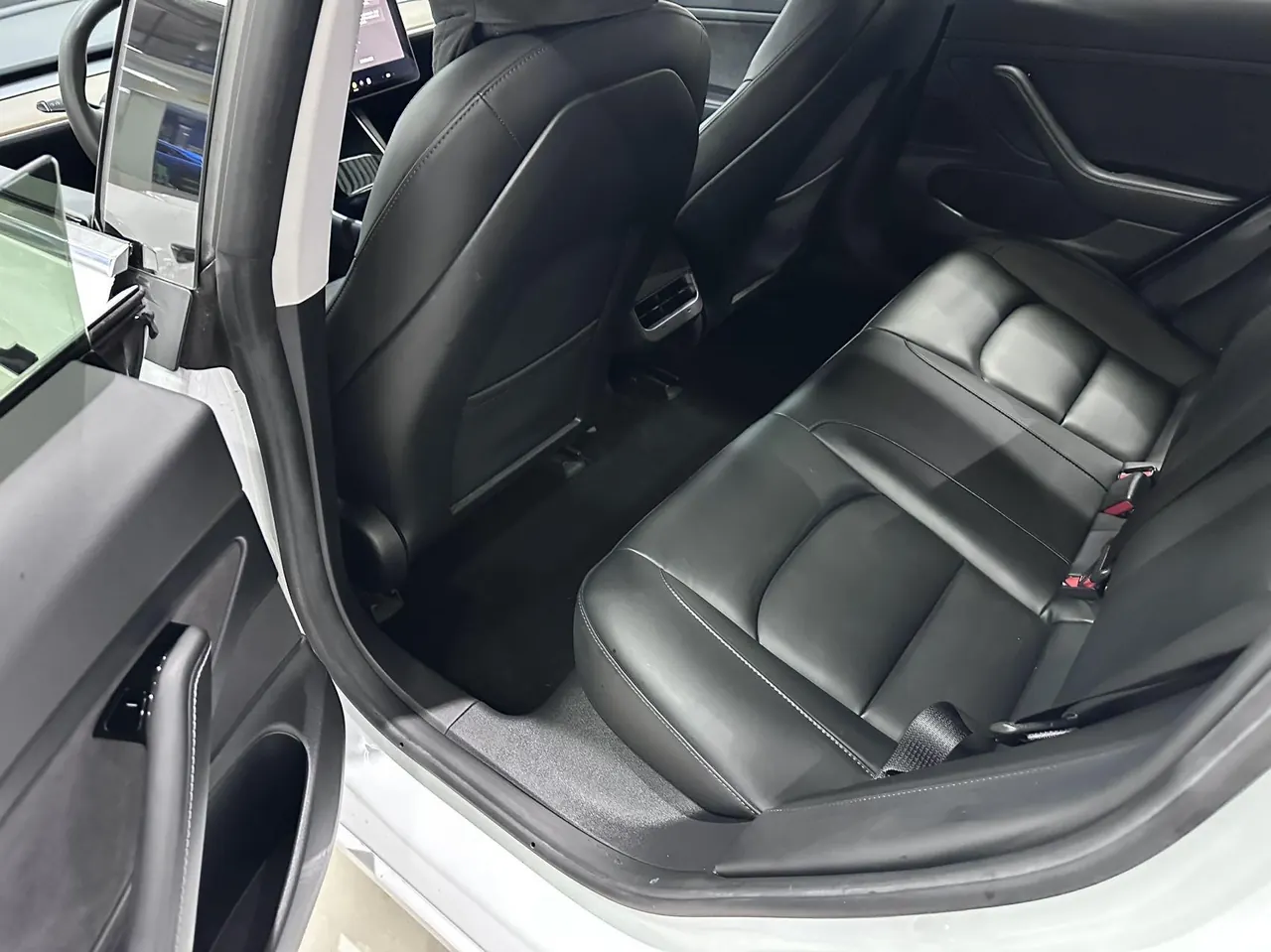 Tesla 2020 Model 3 Standard Endurance Rear Drive Upgraded Automatic Gear 4