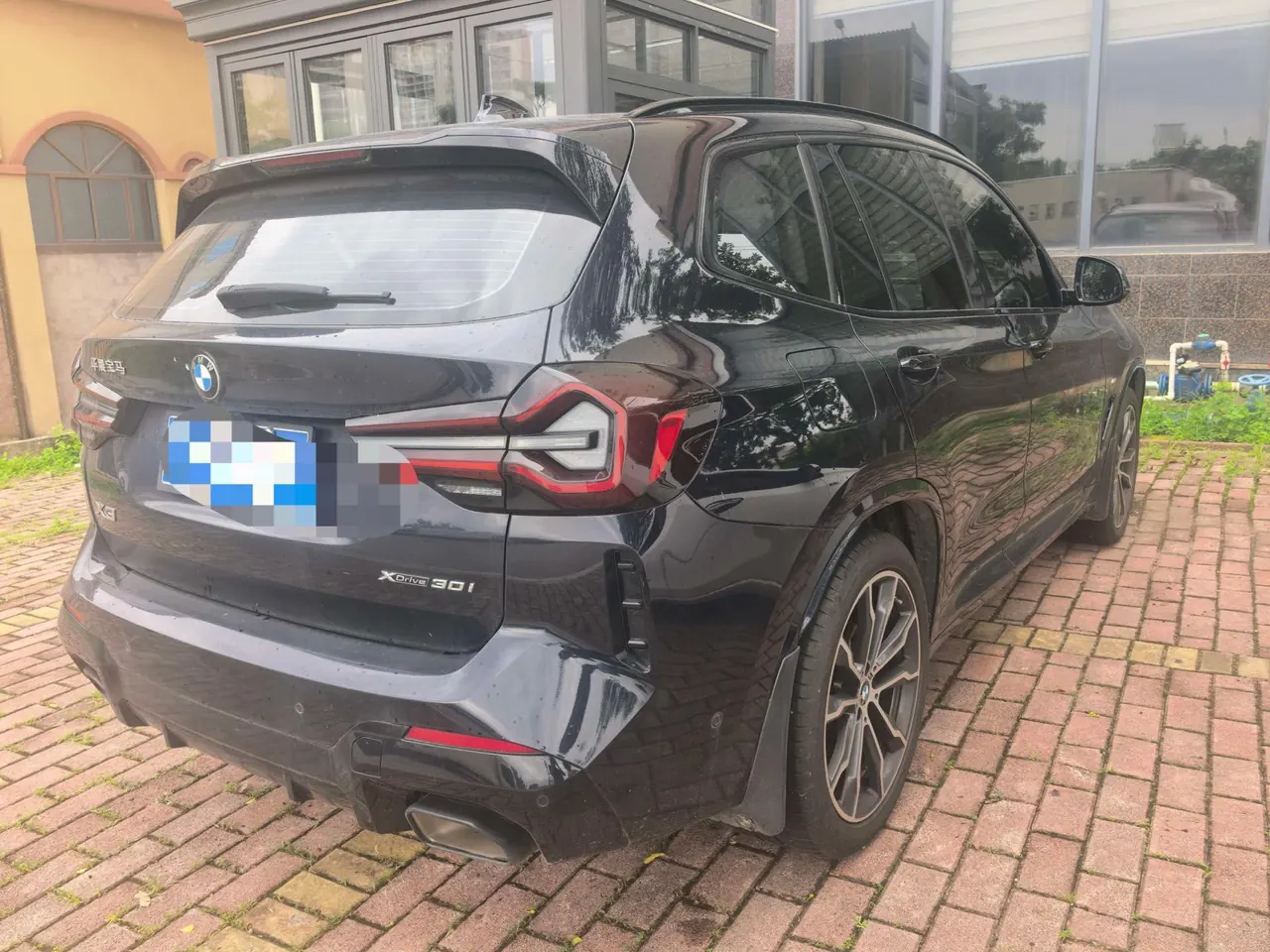 BMW 2023 X3 xDrive30i 2.0T Leading M Obsidian Night Kit (Changed) Automatic Gear 4