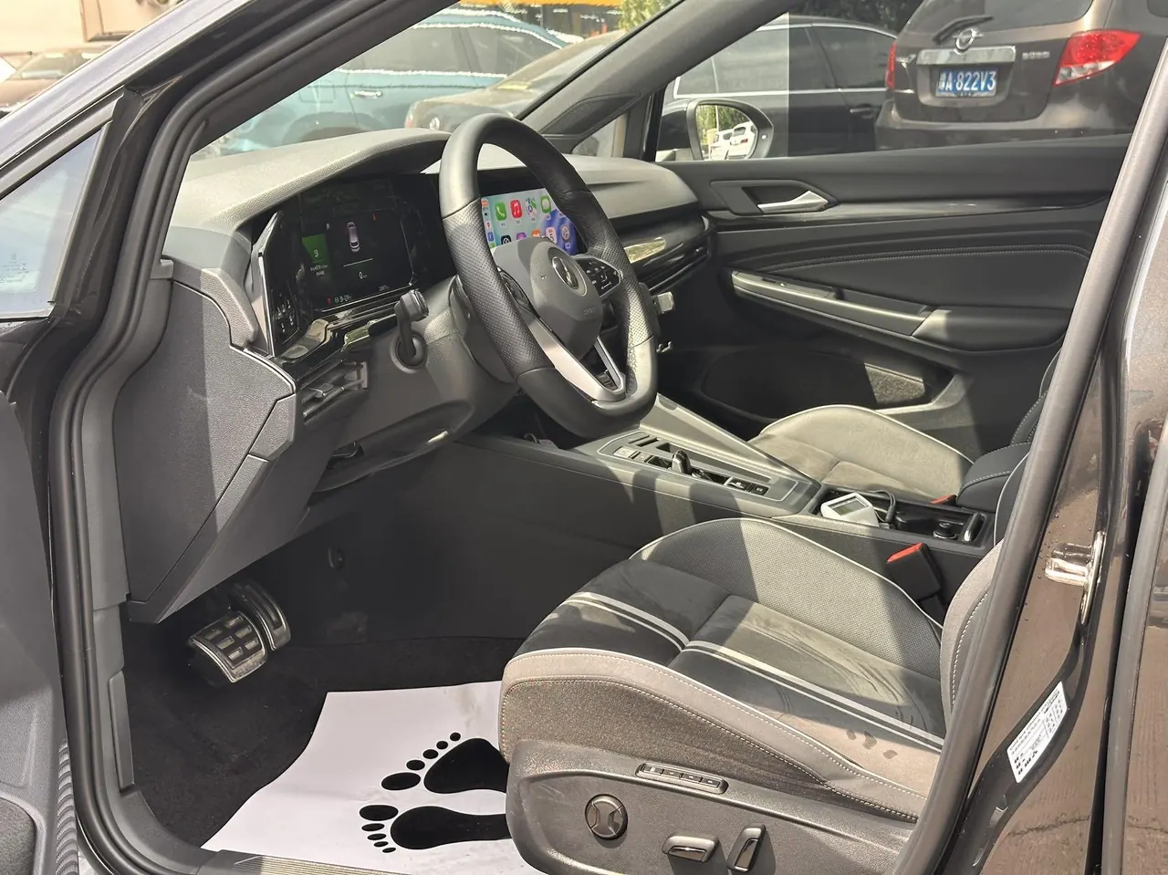 Volkswagen 2023 Golf 8 R-Line 1.4TSI 280TSI Automatic 3