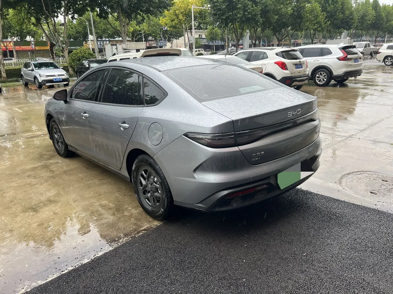 BYD 2026 seals 05 DM-i 1.5 stepless 128KM luxury automatic gear 6