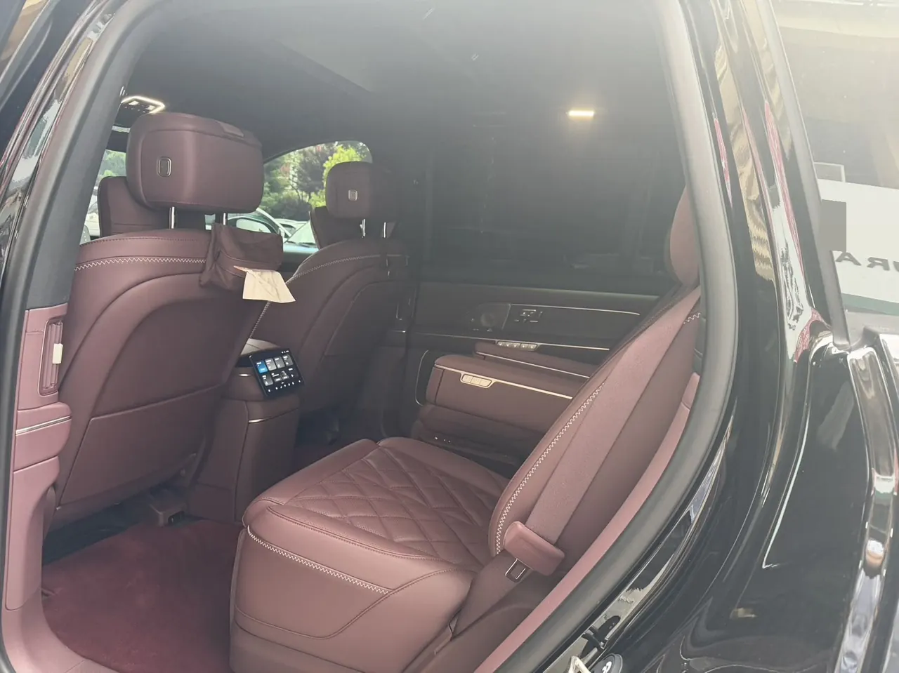 NIO 2026 ES8 6-seat Xuankin Special Edition Automatic Gear 4