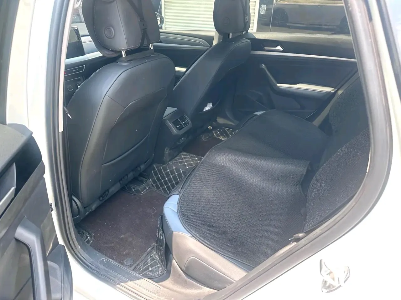Volkswagen 2024 LaVida 1.5 5 Million Edition Automatic 5