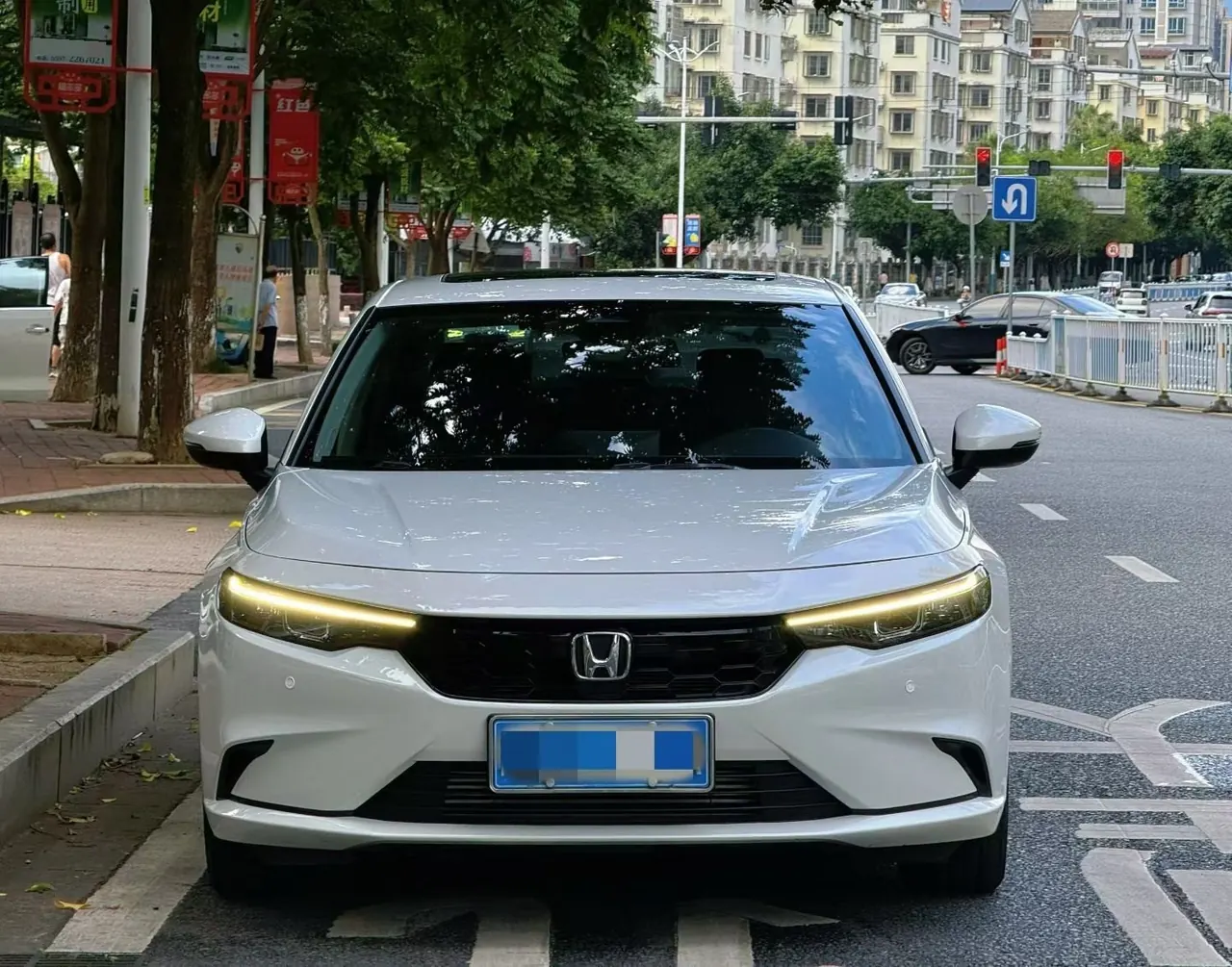 Honda 2023 model 1.5T stepless 240TURBO smart version automatic gear 3