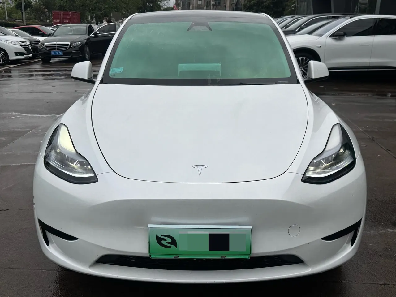 Tesla 2024 Model Y rear-wheel drive version automatic transmission 2