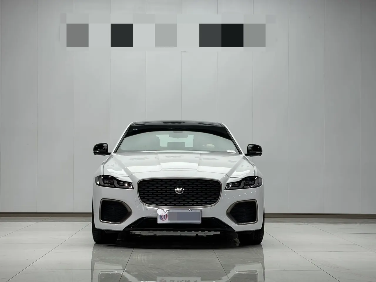 Jaguar 2024 XFL 2.0T P300 Four-wheel Drive Flagship Sports Gold Edition Automatic Gear 2