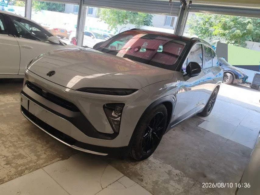 Open image lightbox: NIO 2020 ES 6 430KM Signature Edition Automatic Gear