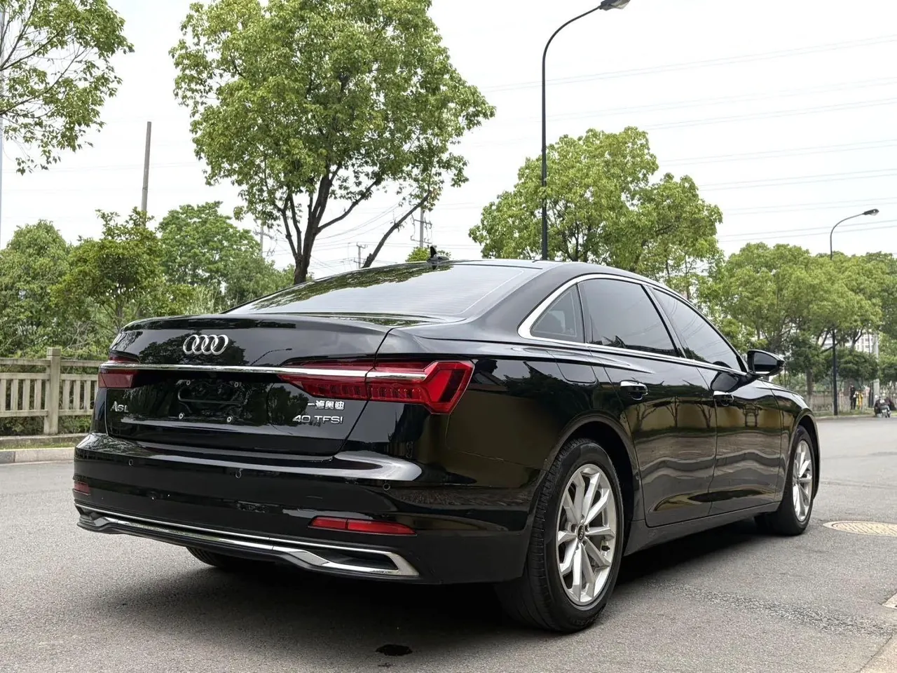 Audi 2024 A6L 2.0TFSI 40TFSI Deluxe Elegant Automatic 8
