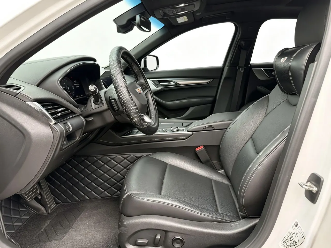 Cadillac 2024 CT5 2.0T 28T luxury automatic gear 4