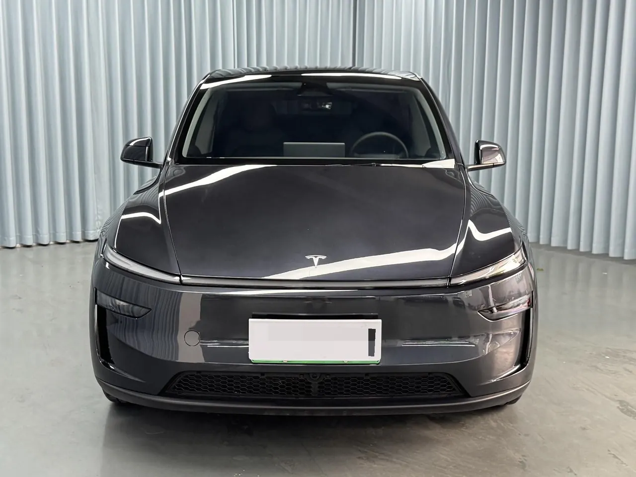 Tesla 2024 Model Y rear-wheel drive version automatic transmission 2
