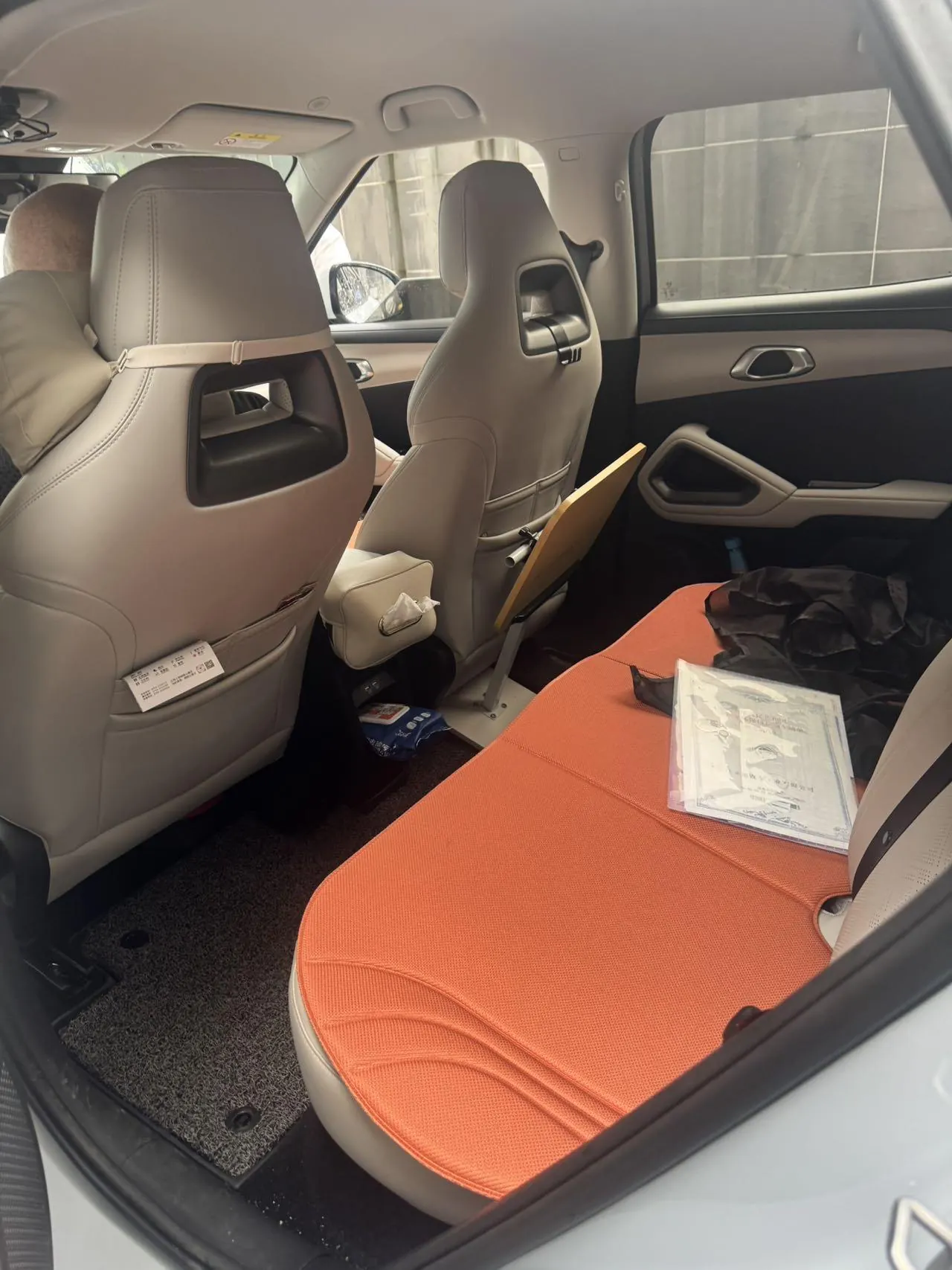 BYD 2024 Yuan UP 401KM Vital Edition Automatic Gear 2
