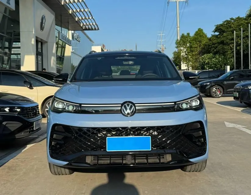 Volkswagen 2024 Tiguan L PRO 2.0TSI 380TSI Four-wheel Drive R-Line Smart Edition Automatic Gear 2