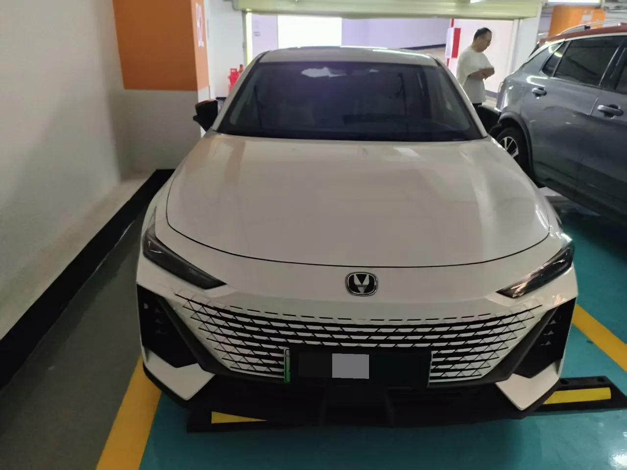 ChangAn 2023 UNI-V Smart Electric iDD 1.5T 113km Smart Fun (Fast Edition) Automatic Gear 2