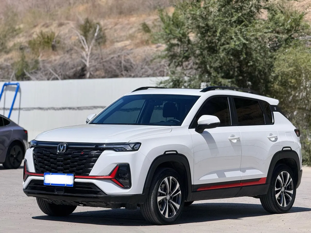 Open image lightbox: ChangAn 2023 CS35 PLUS 1.4T Enjoy Deluxe Automatic Gear